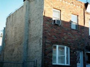 1525 S Taney St, Philadelphia, PA 19146