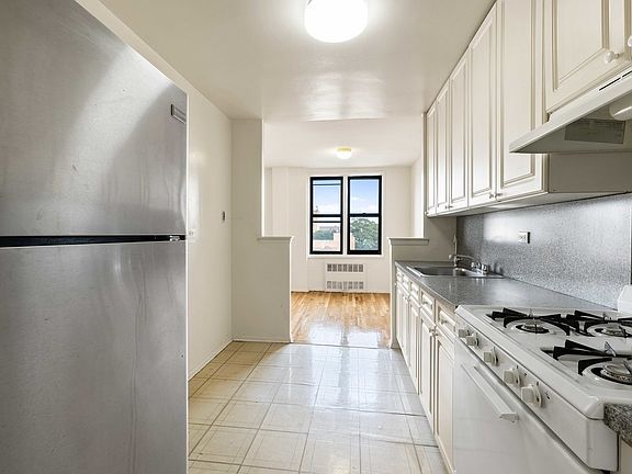 4th image of 8635 21st Ave #H6