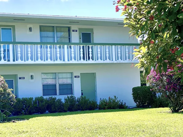 397 Markham Dr #397-R, Deerfield Beach, FL 33442