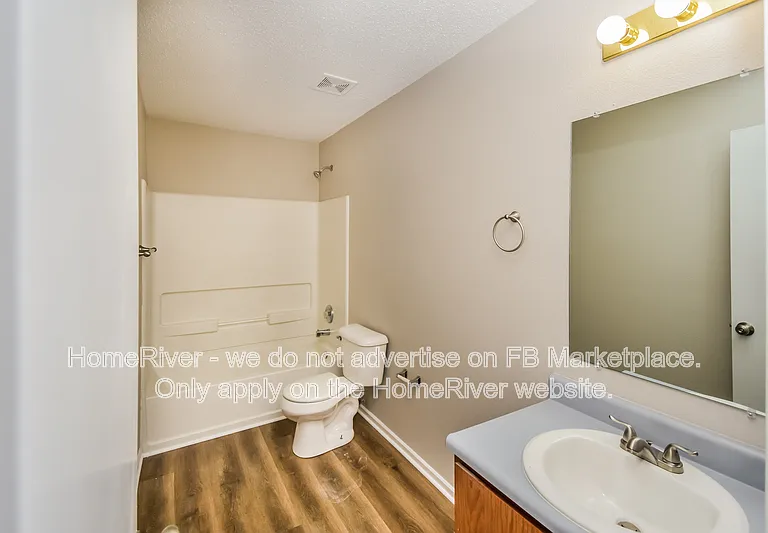 524 Runnymede Ct — Photo 15