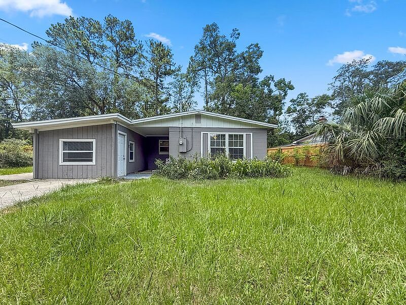1st image of 6928 Red Robin Dr