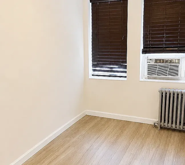 2337 33rd Ave #1 — Photo 3