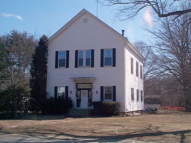 1st image of 1352 Broadway