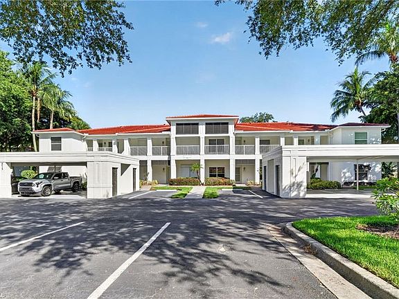 3rd image of 975 Tarpon Cove DR #103