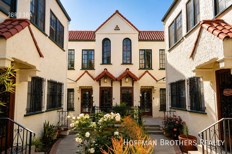 639 N Spaulding Ave Los Angeles, CA 90036 — Photo 3