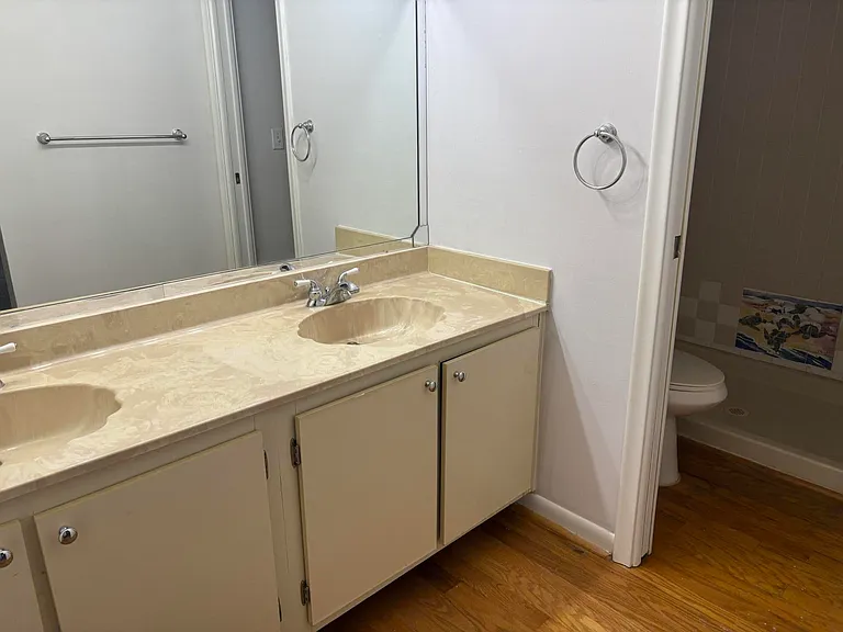 352 Prestwick Cir #1 — Photo 9