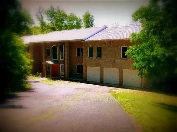 517 Tinsley Crk, Eddyville, KY 42038