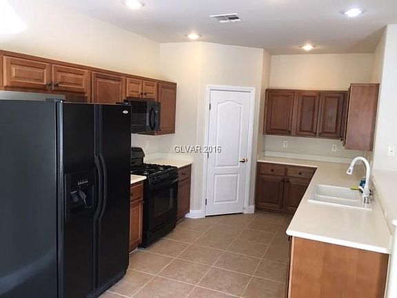 3rd image of 8929 Tom Noon Ave #0