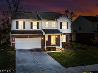 36603 Newberry Estates Dr, Westland, MI 48185