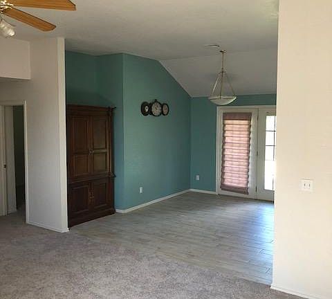 5th image of 1621 Sumac Dr