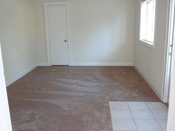 3rd image of 1816 Parkview Ave #A