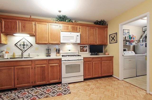 1st image of 1850 Fox Run Dr Unit C