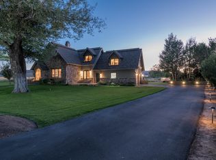 302 David St, Picabo, ID 83348