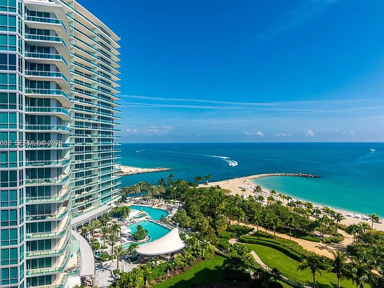 10275 Collins Ave #1404 — Photo 3