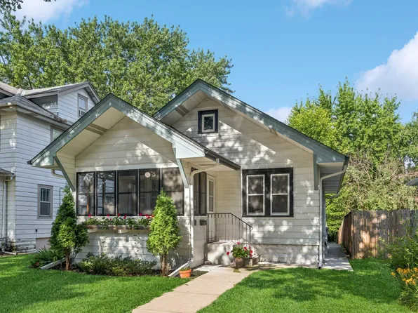 275 Pascal St S, Saint Paul, MN 55105