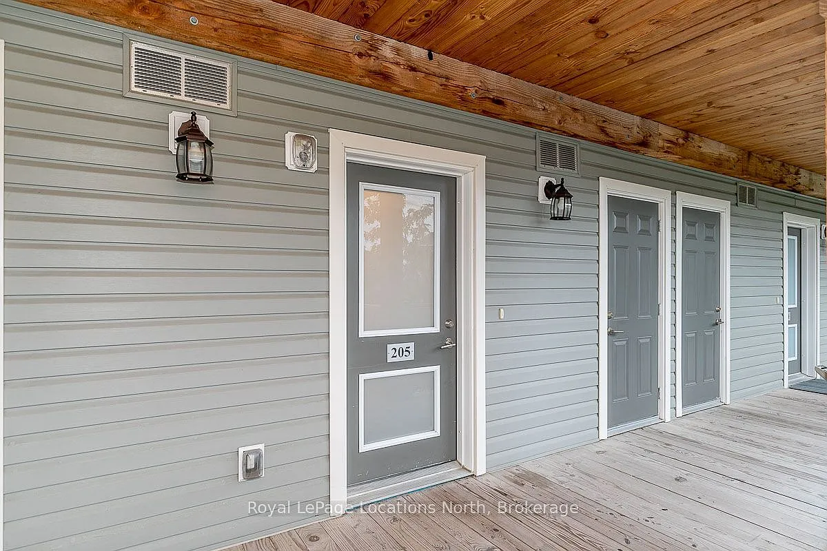 2 bed, $2,100 — Photo 2