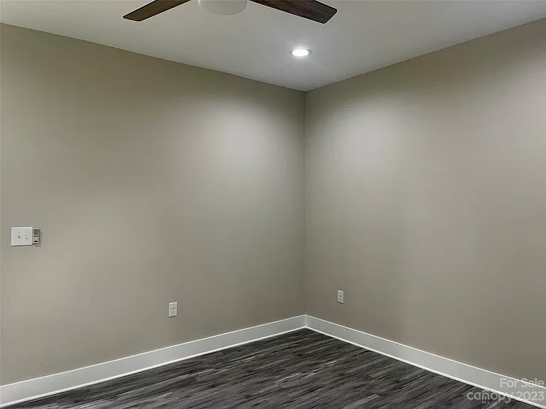 3425 Mable Hubbard Dr — Photo 13