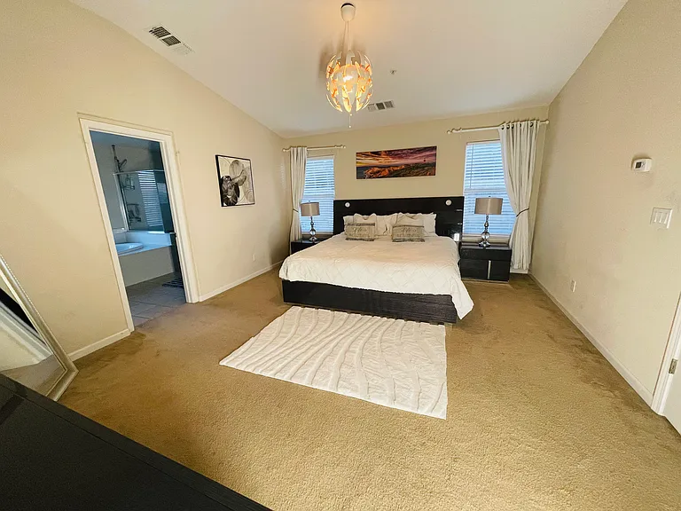 274 Altadena Cir — Photo 15