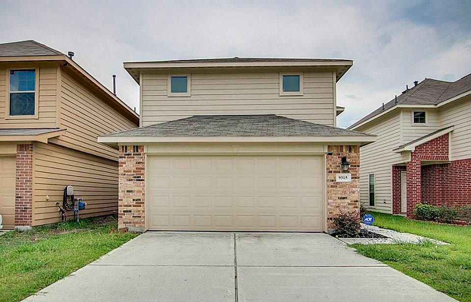 1st image of 9315 Dewberry Blossom Ln