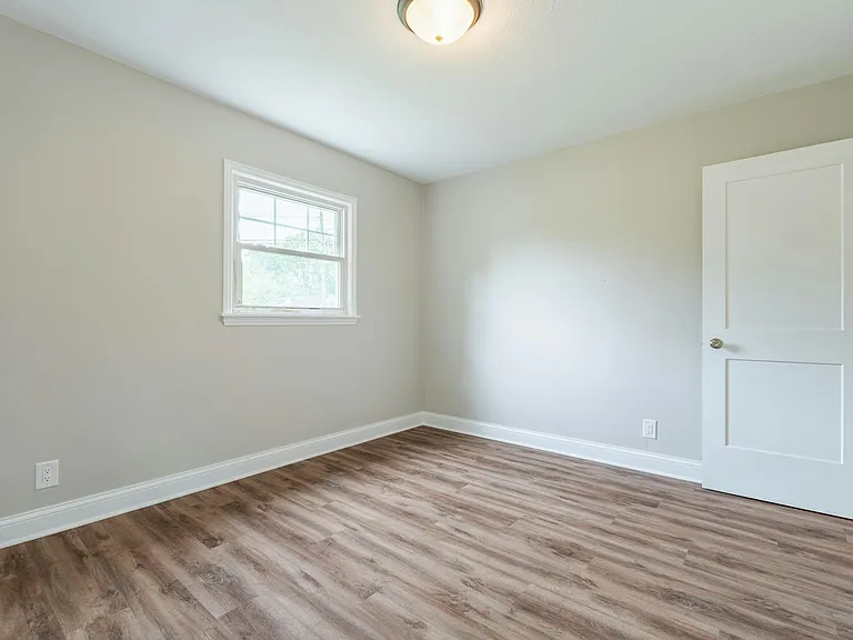 Main level bedroom #2