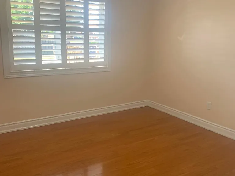 63 Pachino Blvd #MAIN — Photo 10