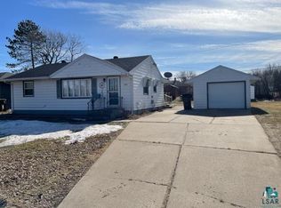 3313 Outer Dr, Hibbing, MN 55746