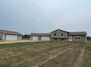 26 State Road 35, Osceola, WI 54020