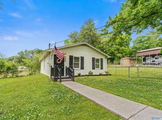 265 T R Christian Rd, New Hope, AL 35760