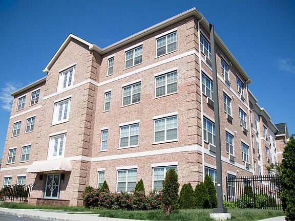 2nd image of 111 Glenwood Ave APT 107