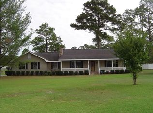 130 Diane Dr, Waycross, GA 31503