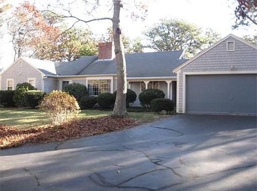 3rd image of 43 Medina Dr
