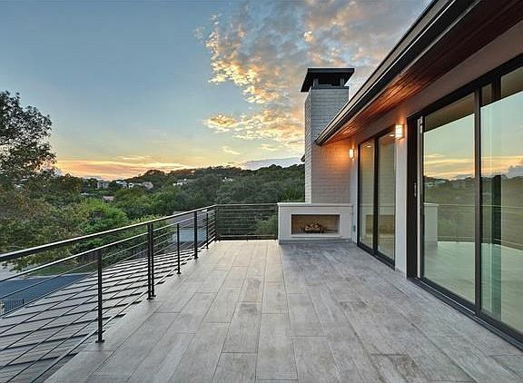 3rd image of 4403 Cat Mountain Dr