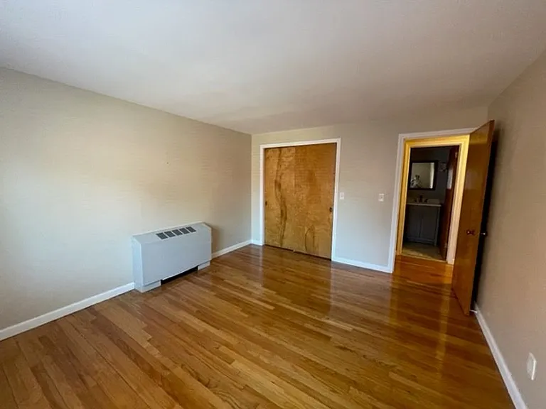 115 S Main St — Photo 26