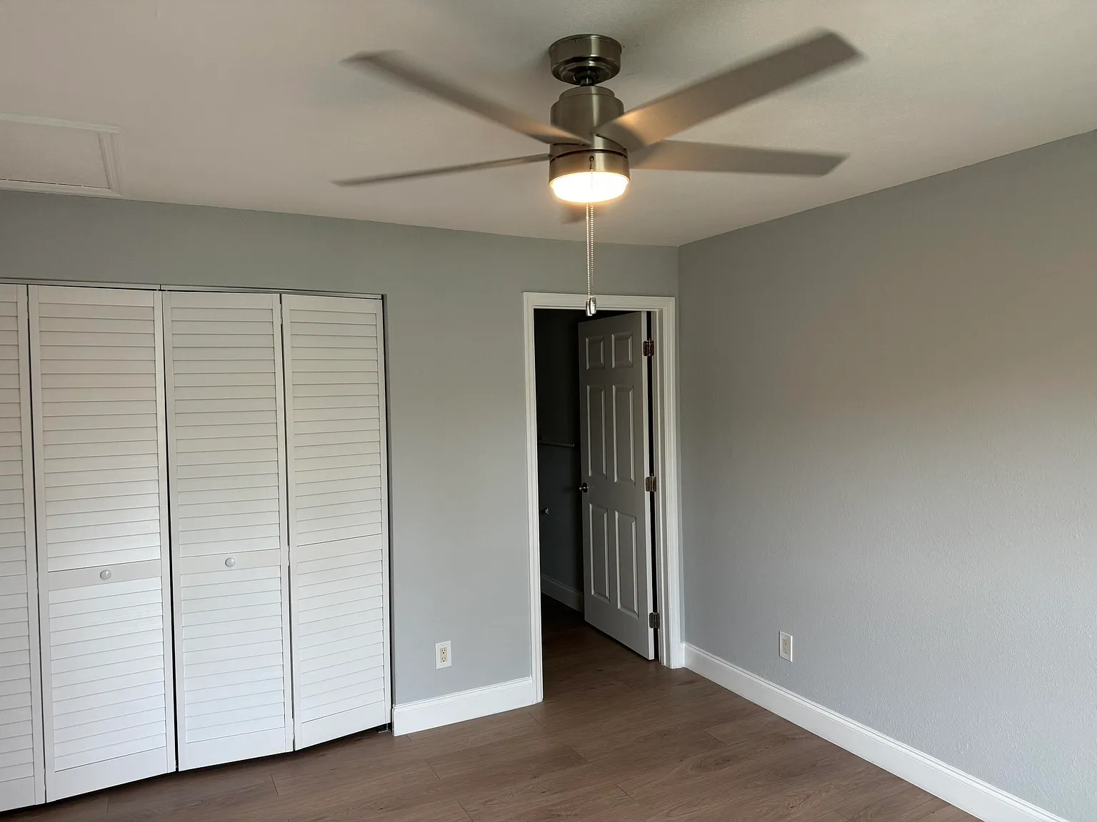 1 bed, 1.0 bath, 1100 sqft, $1,800 — Photo 4