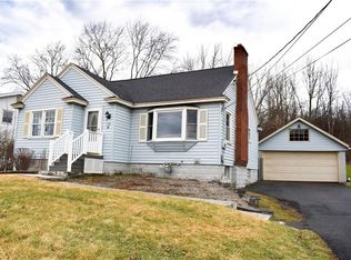 138 Armstrong Rd, Syracuse, NY 13209