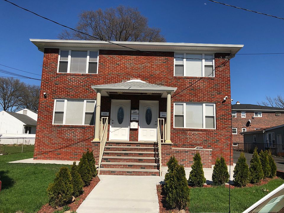 Front View - 2ndFL Right