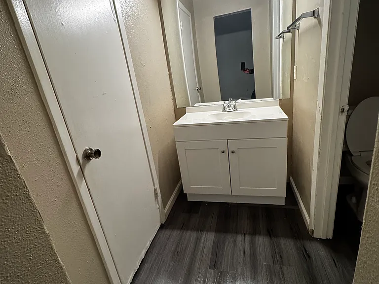 Upstairs Bathroom