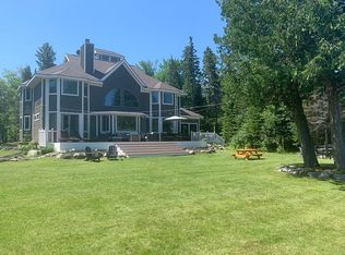 190 Patrick Dr, Indian River, MI 49749