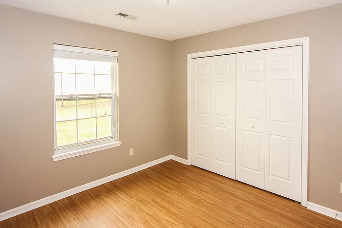 5943 Sycamore Forge Dr — Photo 11