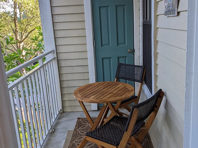 1000 W Horatio St — Photo 16