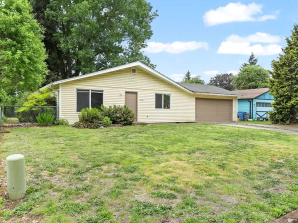 9209 NE 27th St, Vancouver, WA 98662