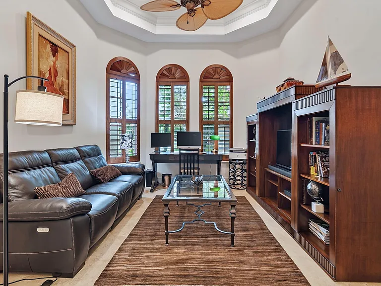 7517 Hawks Landing Dr — Photo 24