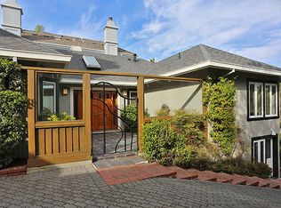 5850 Romany Rd, Oakland, CA 94618