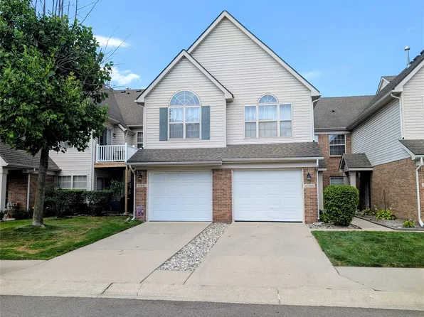 42842 Patty Ln, Belleville, MI 48111