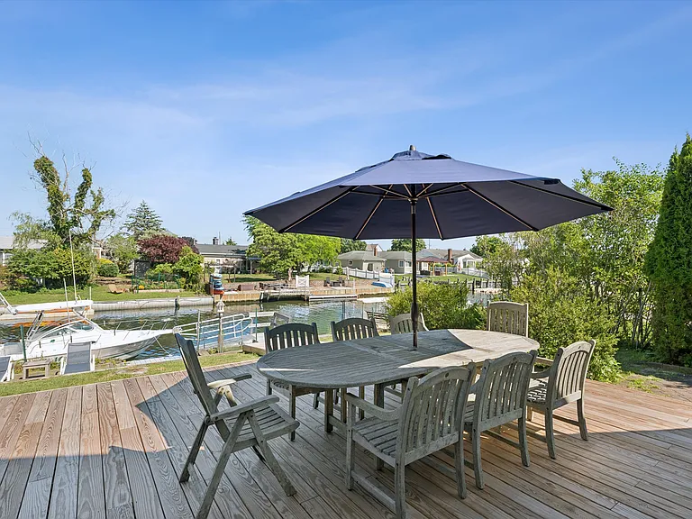 23 Whiting Rd — Photo 21