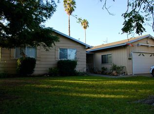 1 Saint Marie Cir, Sacramento, CA