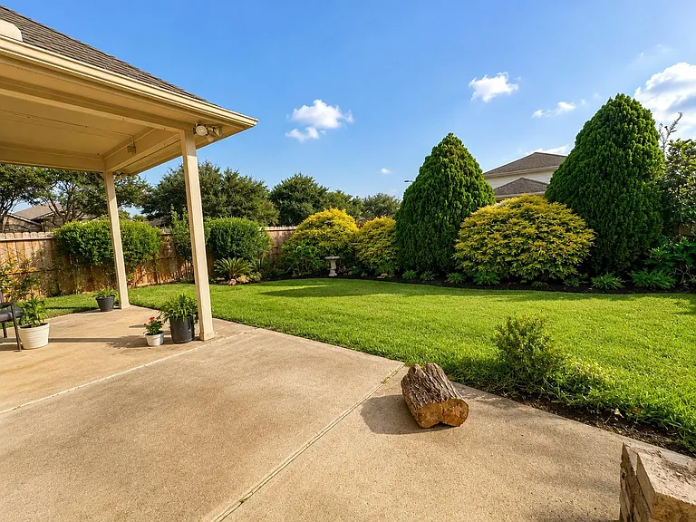 25203 Bright Hollow Ln — Photo 18