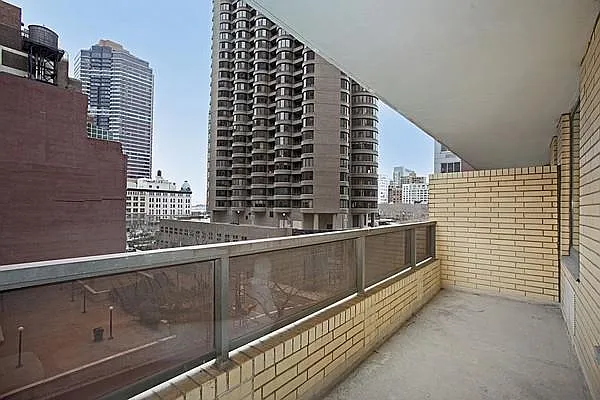 Rented by RELO REDAC INC. | media 6