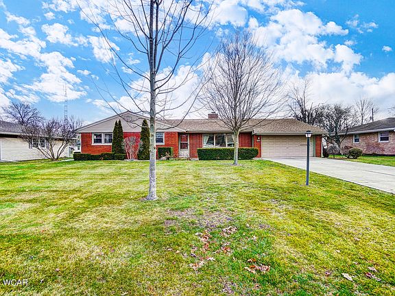 2nd image of 1032 Maplewood Dr