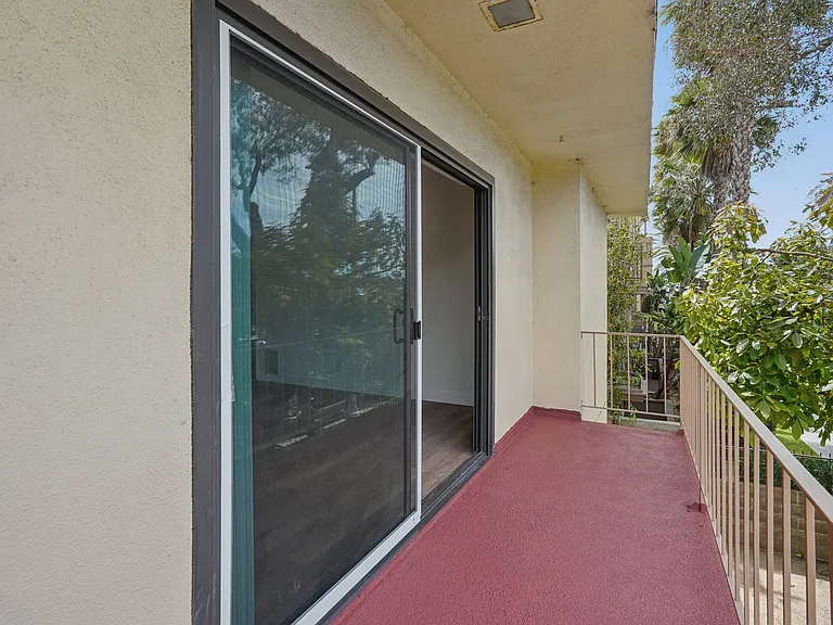 8200 W Manchester Ave — Photo 23
